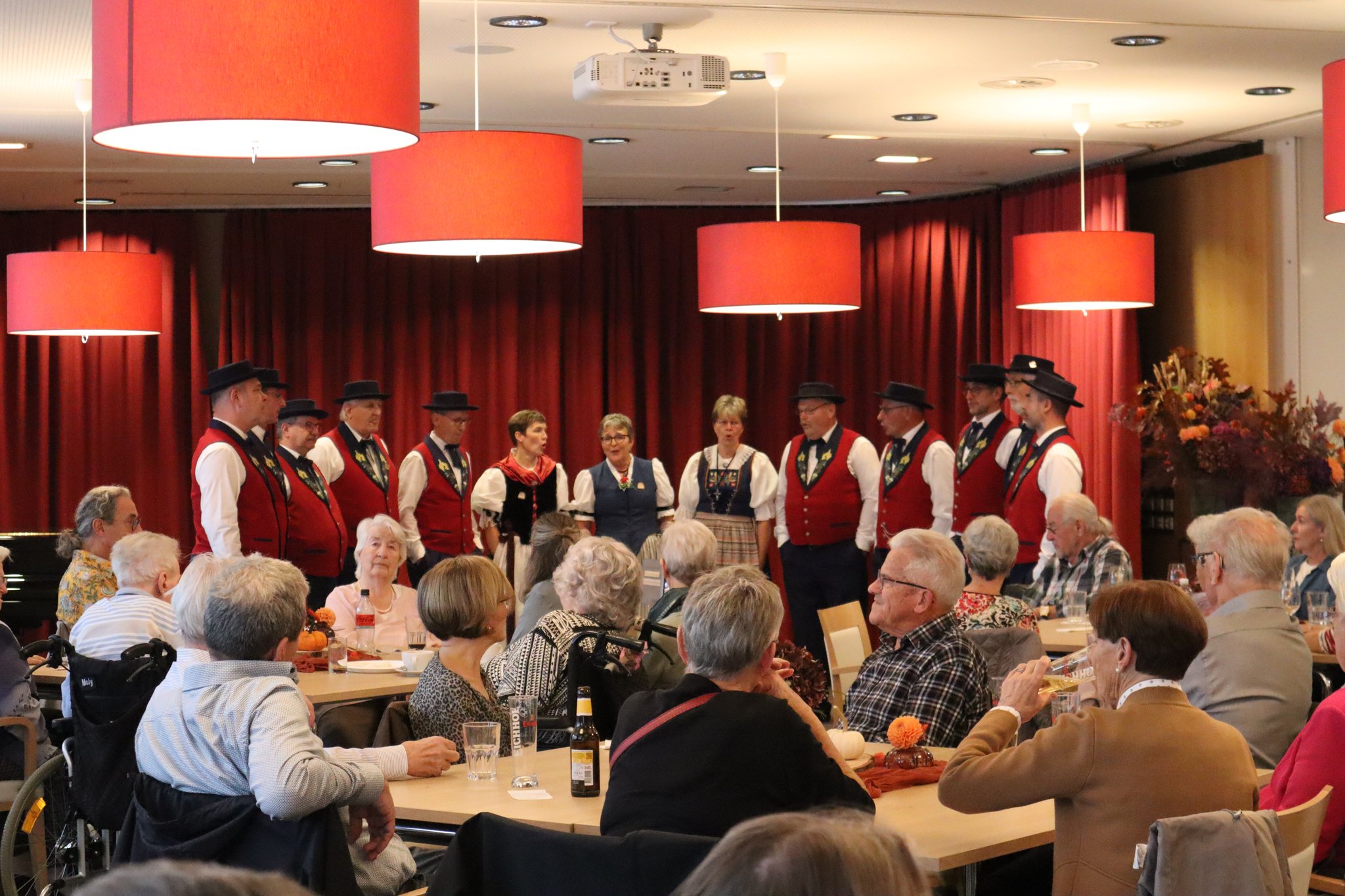 Zentrum Höchweid Ebikon 30 Jahre Jubiläum - Jodelklub